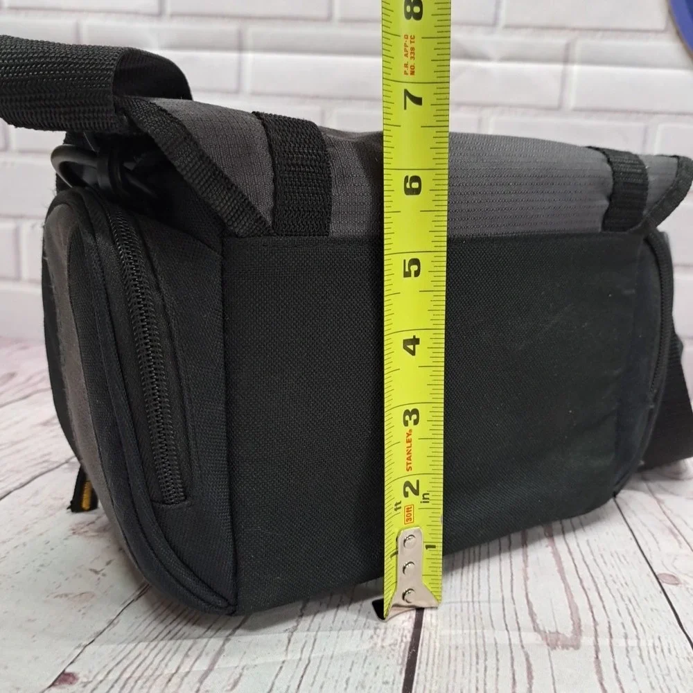 Samsonite Padded Camera Bag Side Compartments